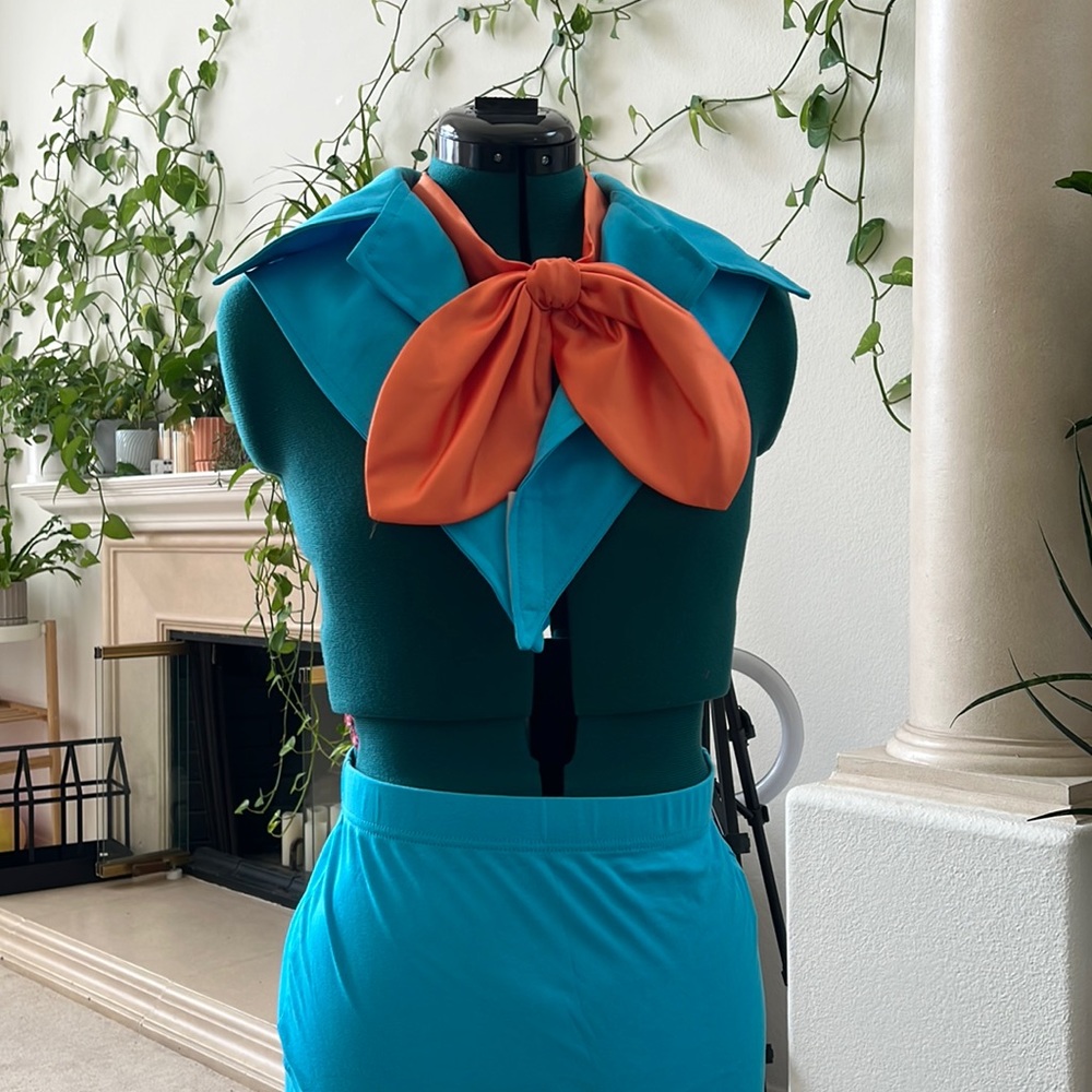Dolls Kill Blue and Orange Scarf